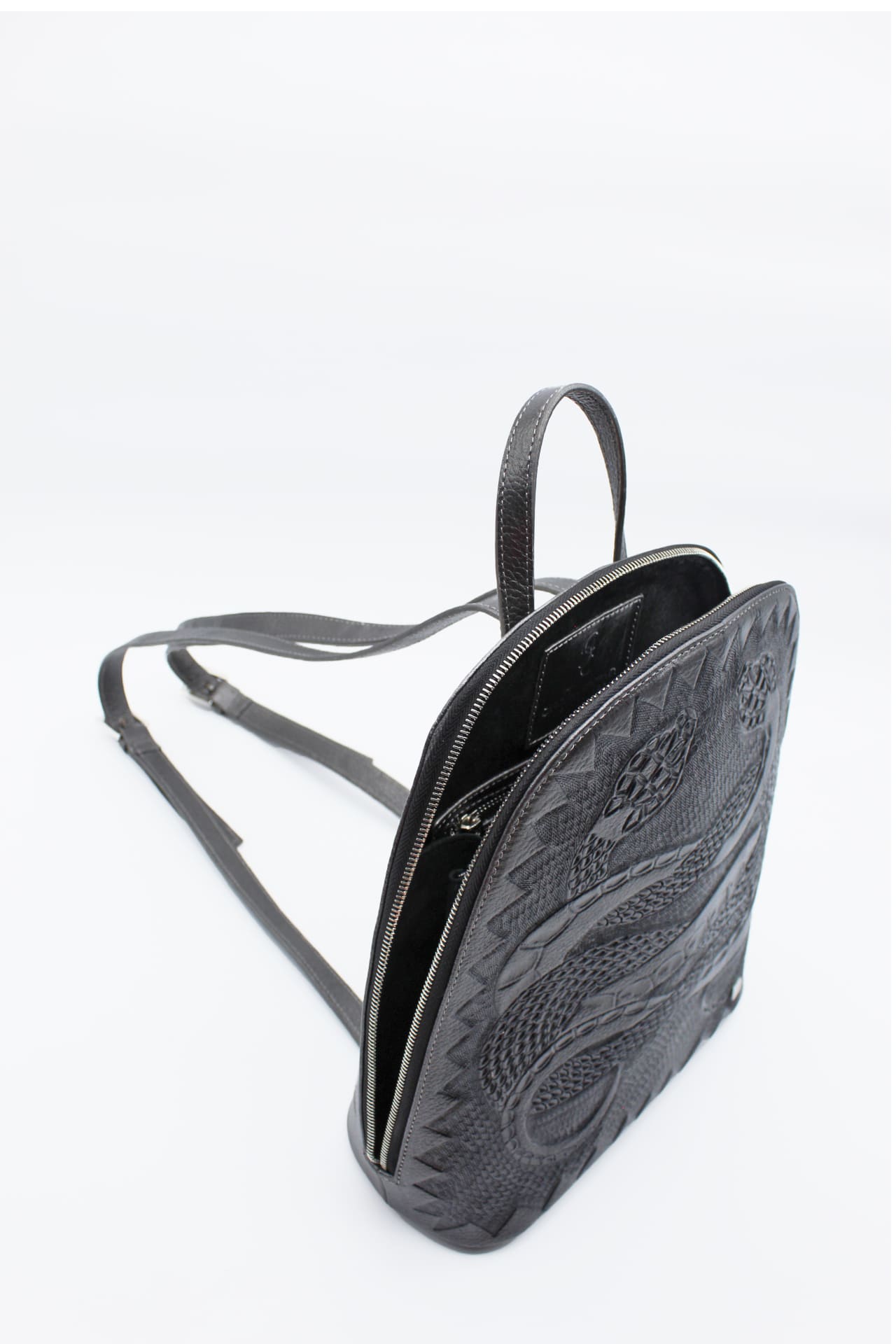 Cascabel Backpack - Black Silver